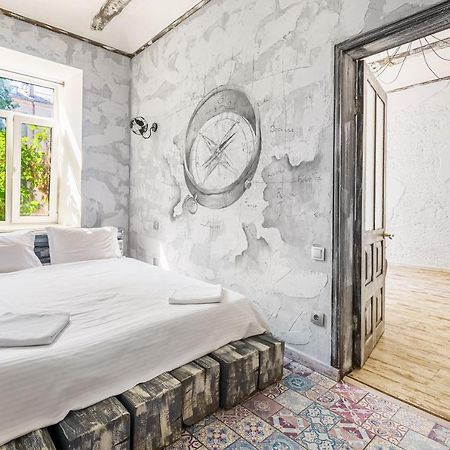 Loft On Mayakovsky 9 Odesa Exterior photo